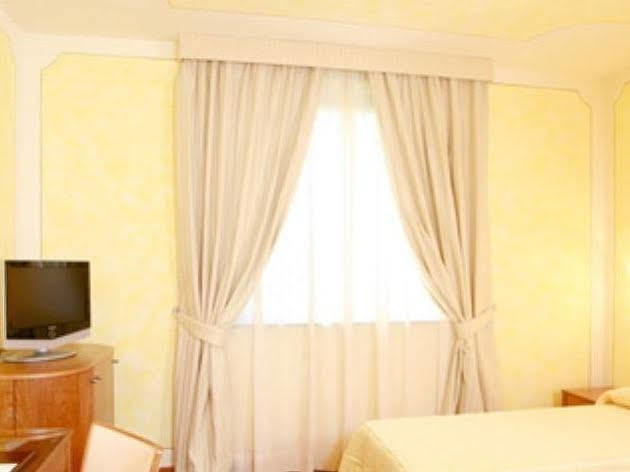 Grand Hotel Del Parco - Bergamo Airport Stezzano Eksteriør billede